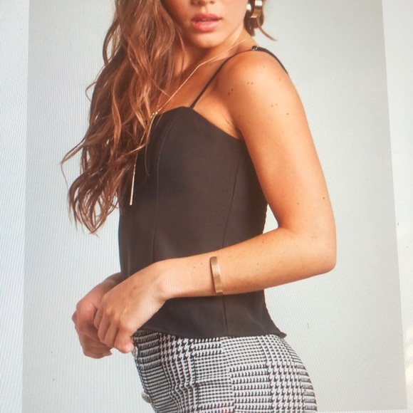 2 Pieces Tank Tops - Picture 4 of 8